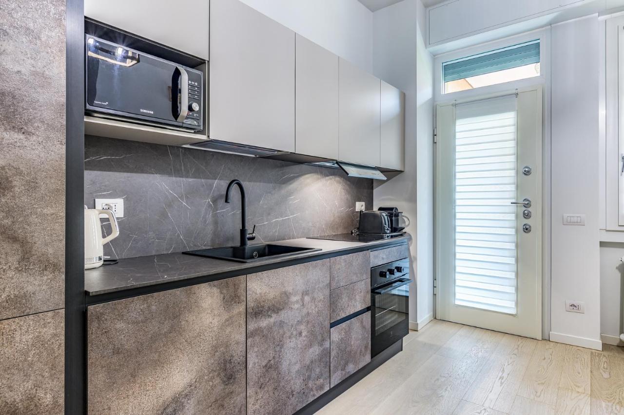 Pisani Apartment Мілан Екстер'єр фото